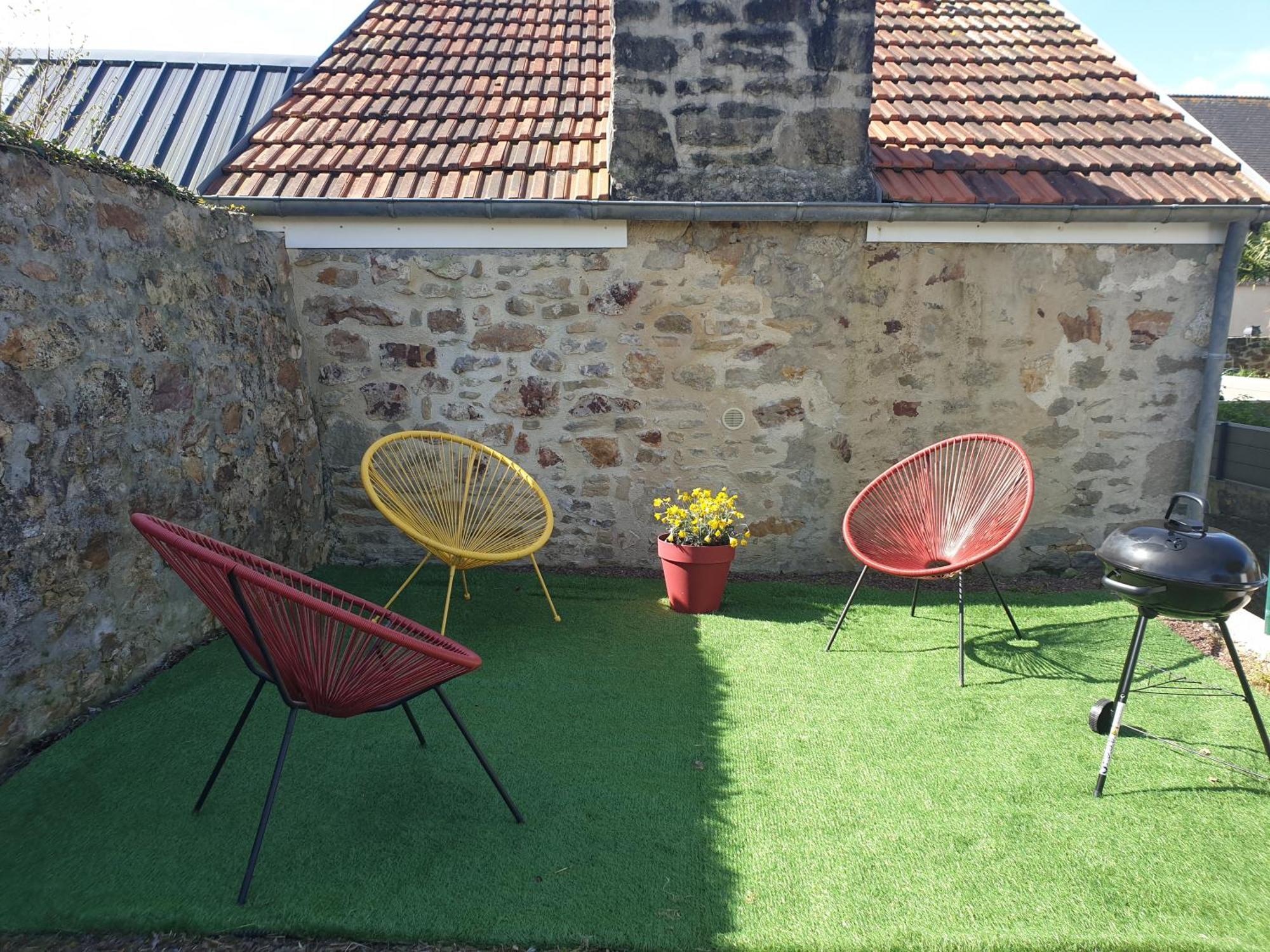 Gite Proche De Sainte Mere Eglise Montebourg Exterior foto